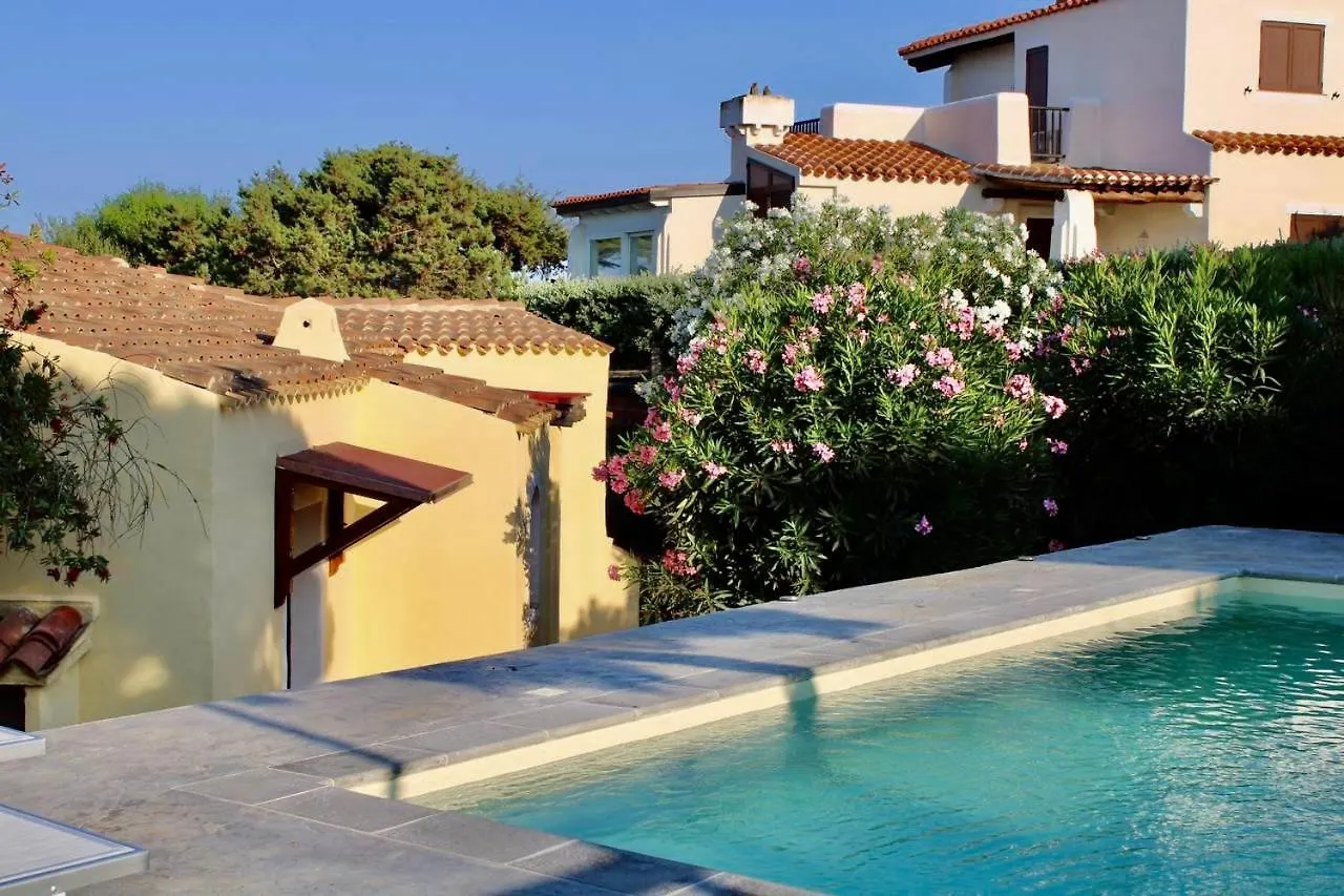 Villa Nina - Lussuosa Villa Con Piscina Privata A Stintino Punta de su Torrione